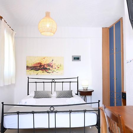 Oneiro Rooms Kythnos Kanala Buitenkant foto