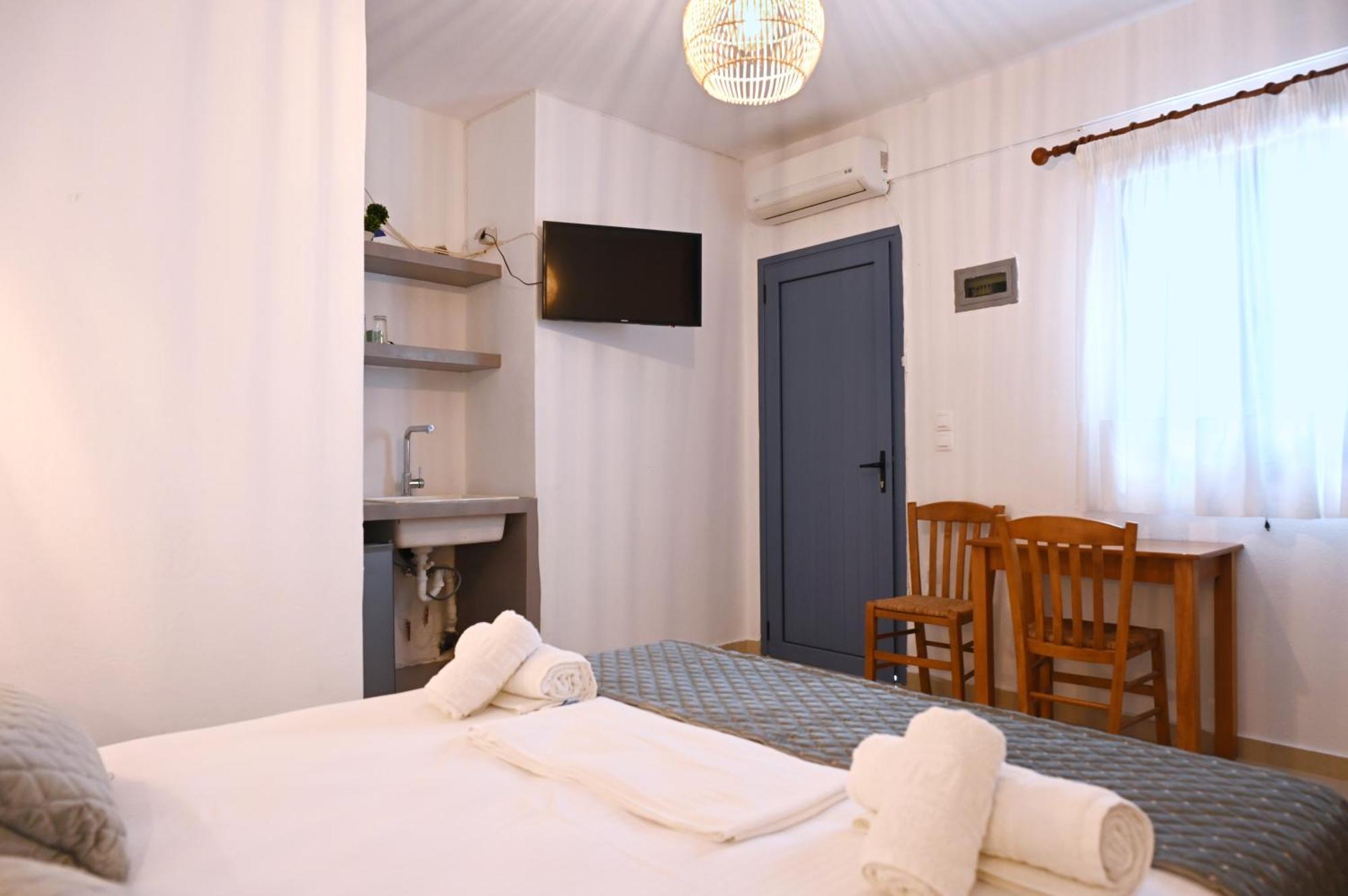 Oneiro Rooms Kythnos Kanala Buitenkant foto